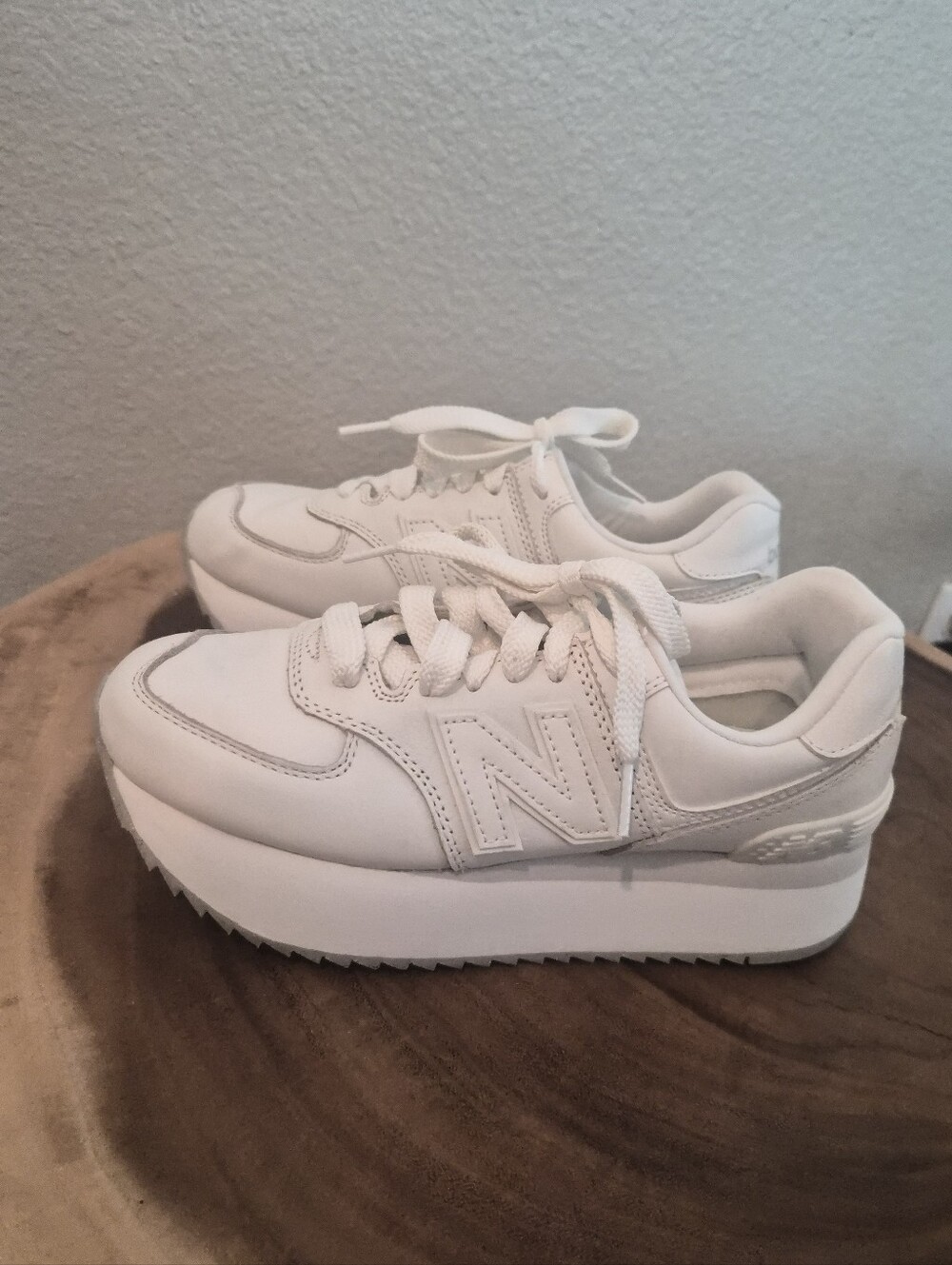 New Balance 574+ White WL574ZFW - Picture 2 of 11